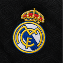 Kit Enfant Real Madrid Vengeurs 26/2027 Avant-match (Noir)