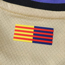 Kit Enfant Barcelone Extérieur 2025/26