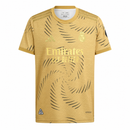 Maillot d'entraînement doré du Real Madrid 2025-2026