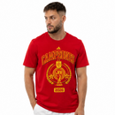Les champions du monde espagnols de 2026/27 célèbrent en t-shirt rouge
