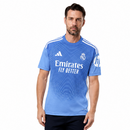 Maillot Real Madrid 2025-26 Édition Spéciale « Blue Sky »