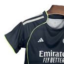 Kit Enfant Real Madrid Extérieur 25/26