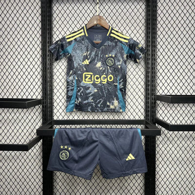 Kit Enfant Ajax Extérieur 2024/25
