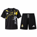 Kit Enfant Real Madrid Vengeurs 26/2027 Avant-match (Noir)