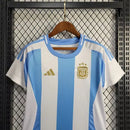 Argentine Domicile Argent 24/2025 · Femme