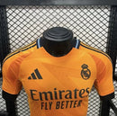 Real Madrid Extérieur 24/25 · Version Joueur