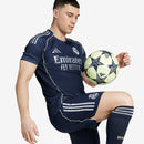 Real Madrid Extérieur 2025/26 Version Joueur