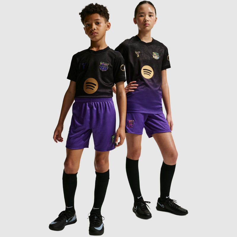 Kit Enfant Barcelone Extérieur 2026/27