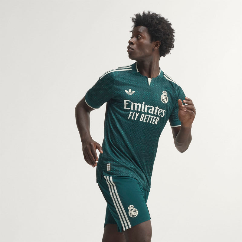 Real Madrid Extérieur 2026/27 Version Joueur