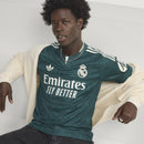 Real Madrid Extérieur 2026/27 Version Joueur