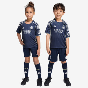 Kit Enfant Real Madrid Extérieur 2025/26