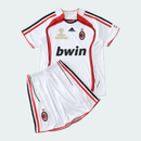Kit Enfant AC Milan Rétro Extérieur 2006/07