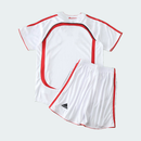 Kit Enfant AC Milan Rétro Extérieur 2006/07